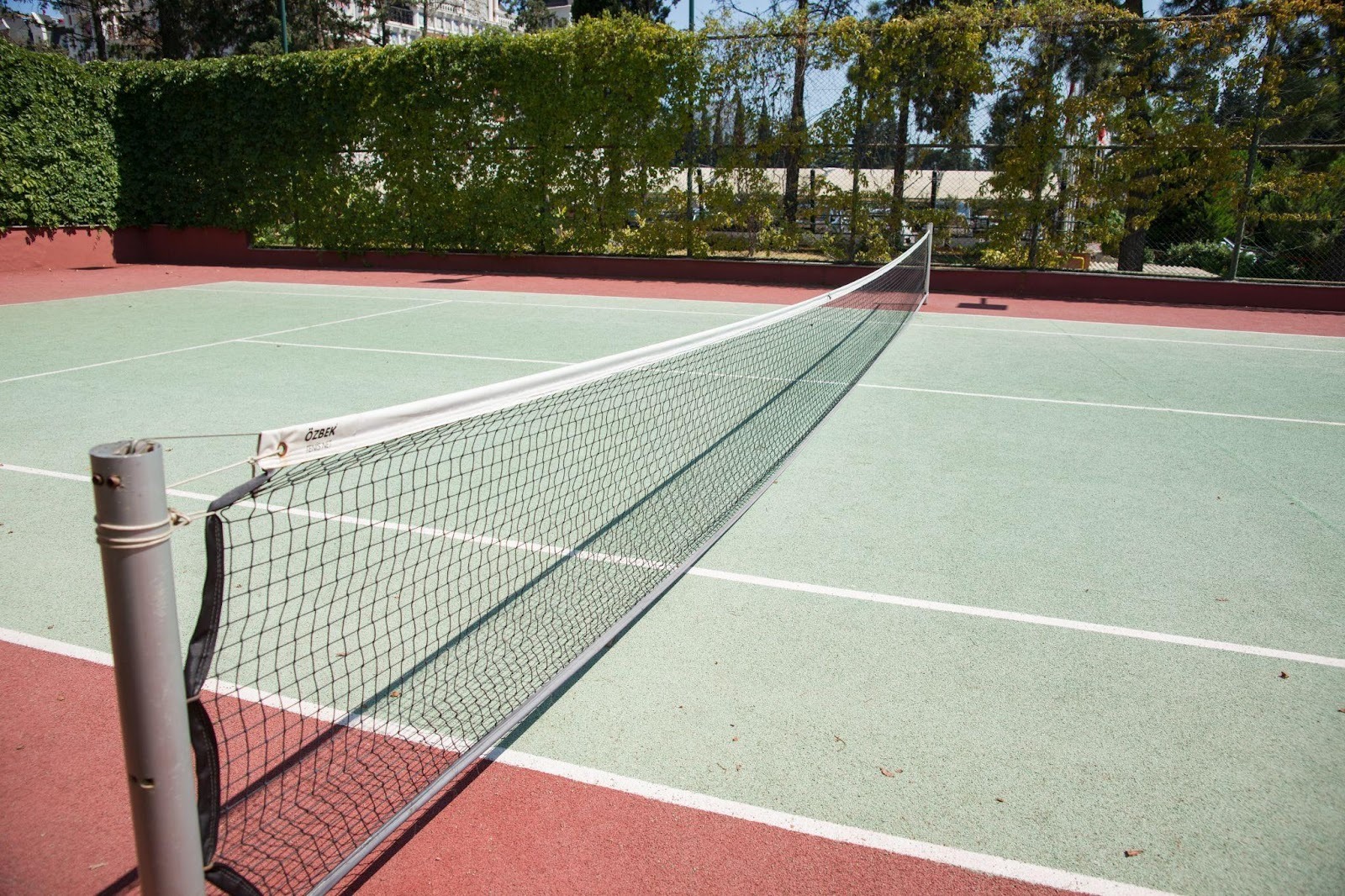 Manufacturing and Installation Services of Expert Padel Courts in the UAE.