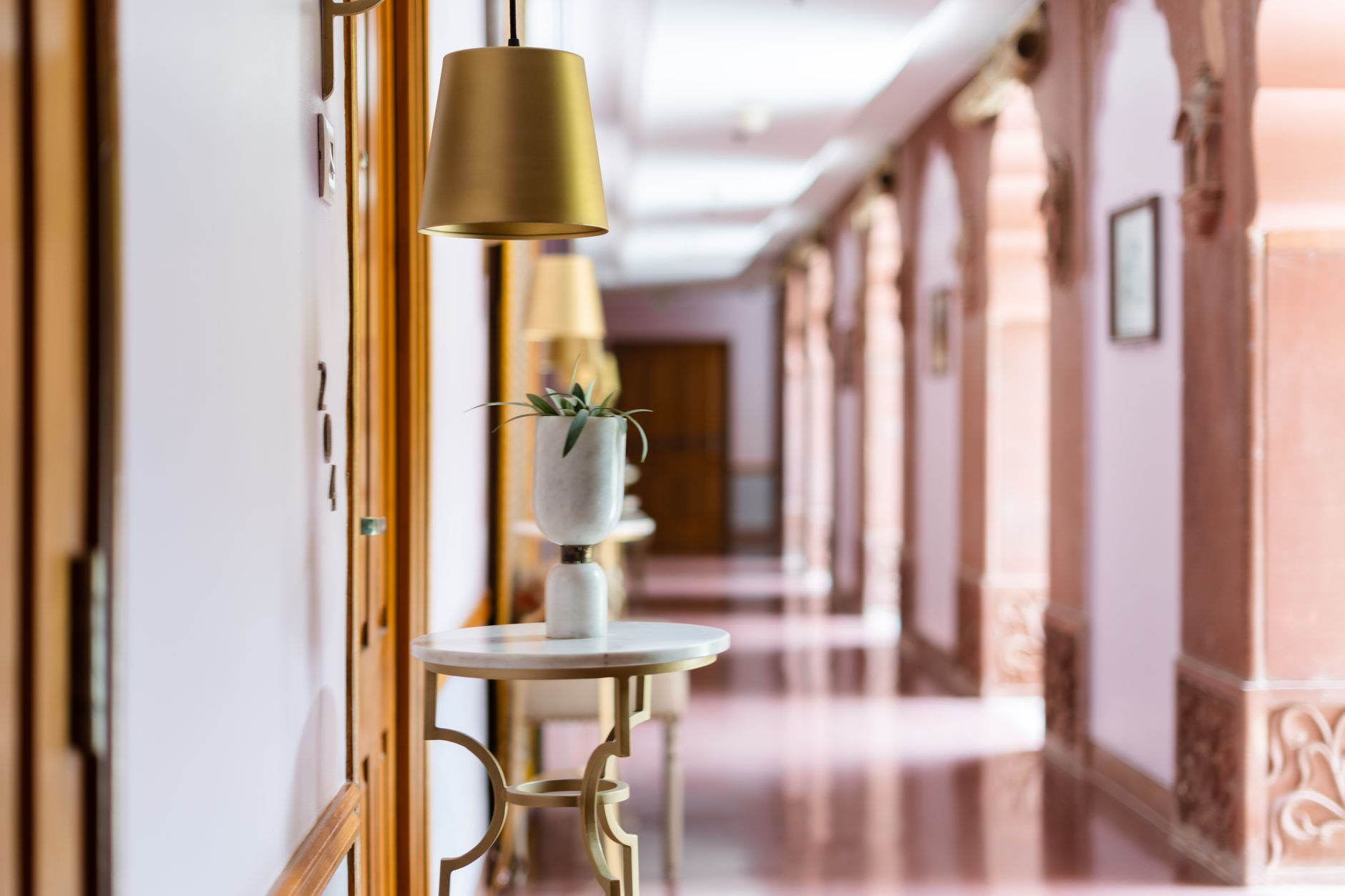 luxury hotel Kharagpur